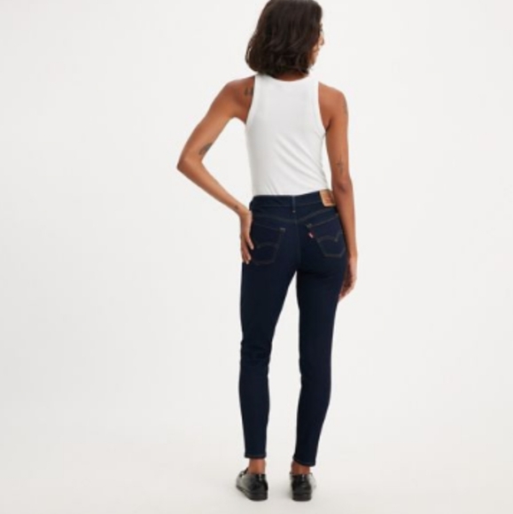 Levi's 711 skinny Size 28 stretchy - Picture 2 of 6